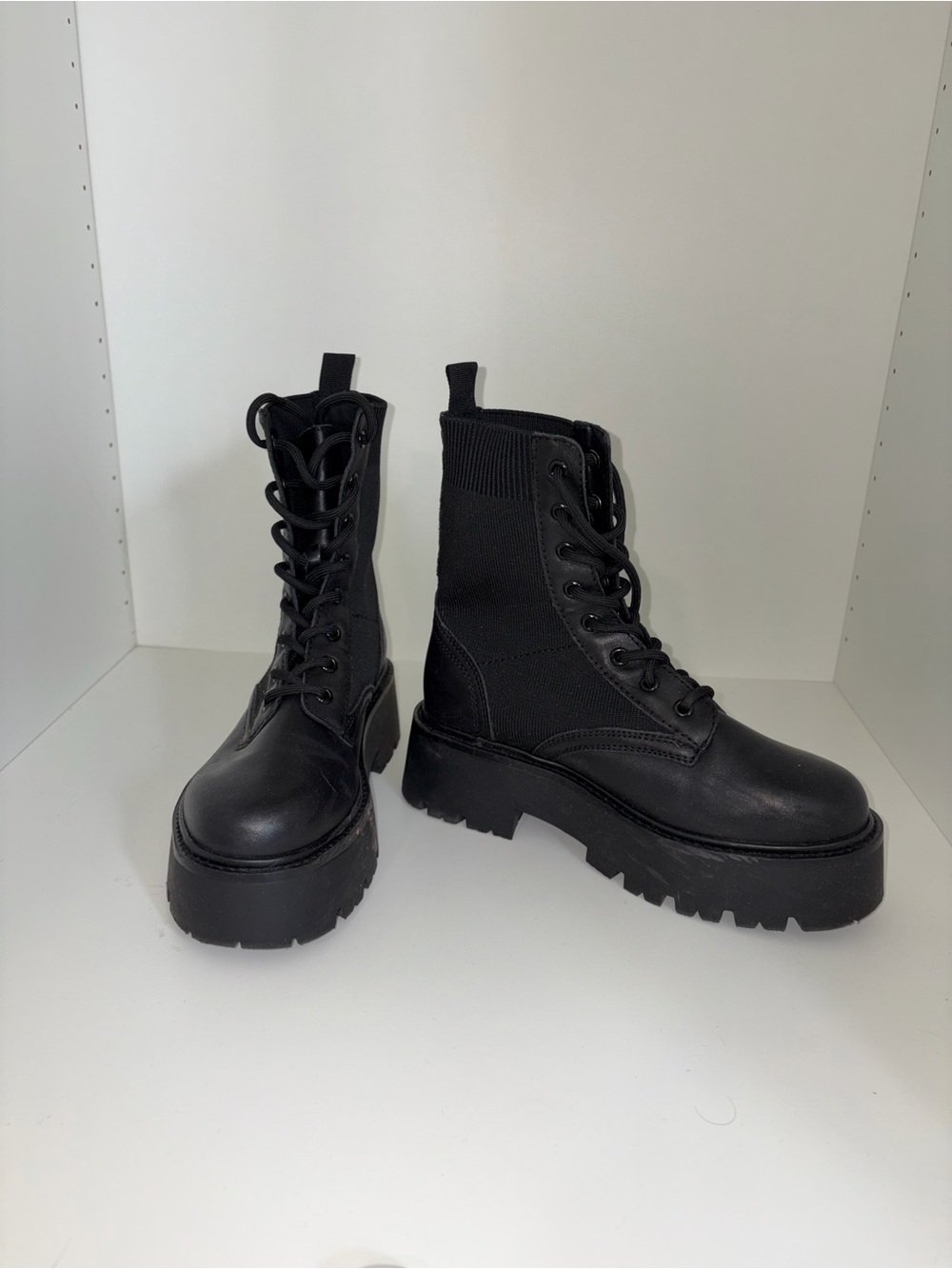 Aldo Talaleryknit- Black Platform Lace-Up Combat Boots